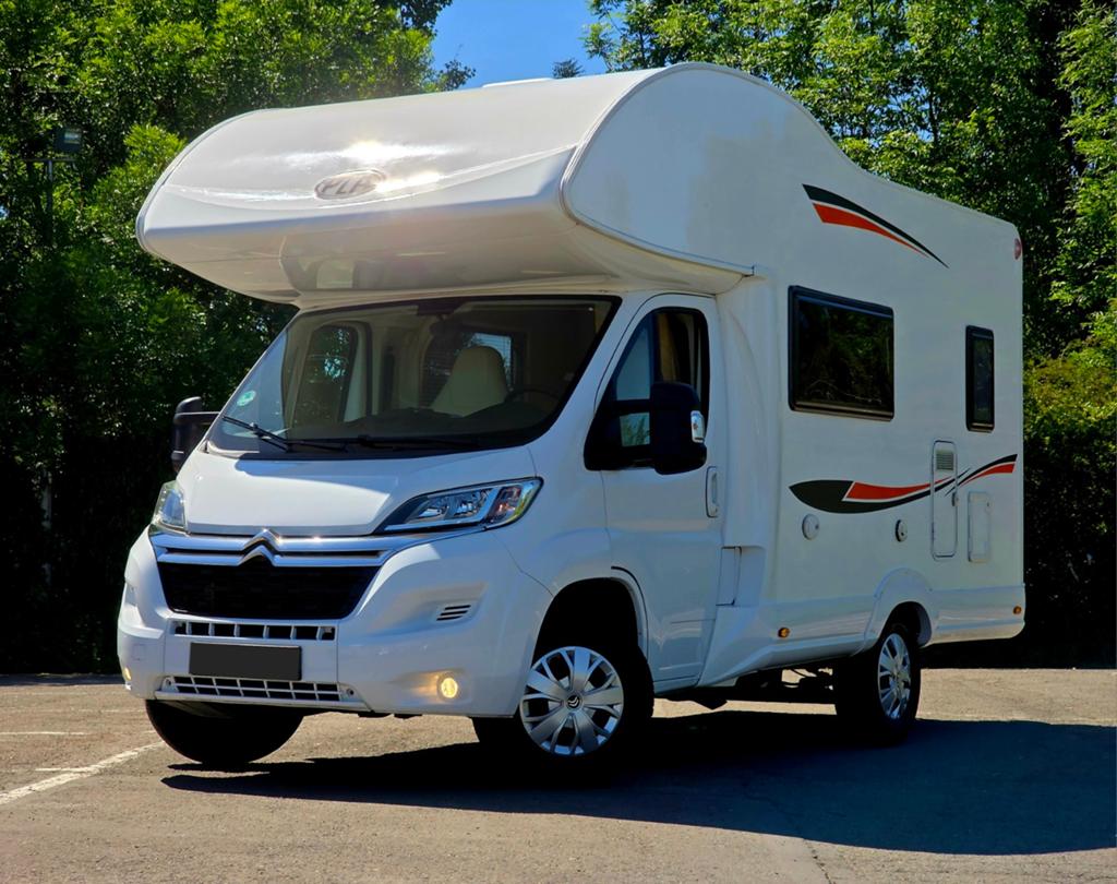 PLA 420‼️Compact‼️6PL‼️Euro6 - 68.000 km‼️12m Garantie‼️, Alkoof, Ringverwarming, Bedrijf, Rapido
