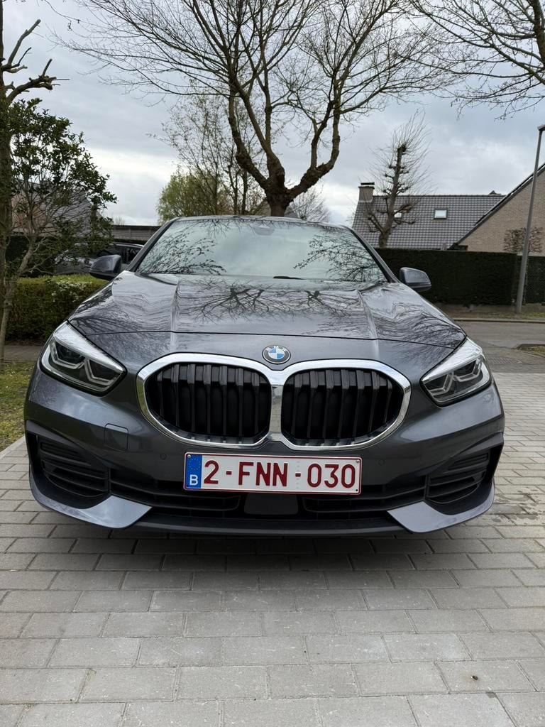 BMW 118, Auto's, Startonderbreker, 5 zetels, 5 deurs, Zilver of Grijs