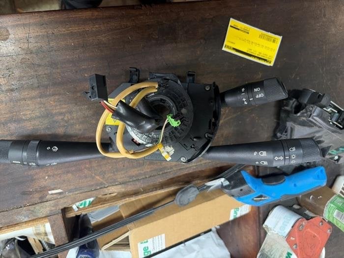 Commutateur combi colonne de direction d'un Fiat Punto Grand, Autos : Pièces & Accessoires, -, 3 mois de garantie, Utilisé, Fiat