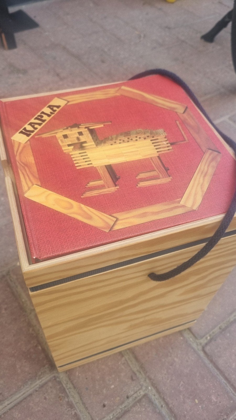 Kist Kapla 280 st, Ophalen, Zo goed als nieuw