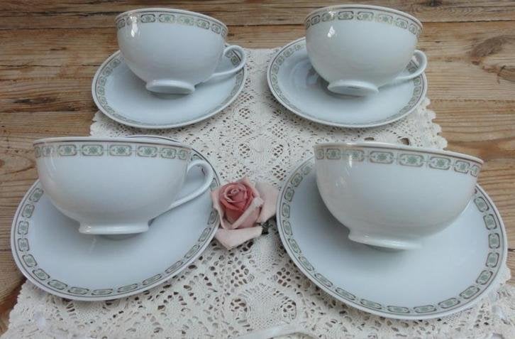 3 + 1 Vintage kop en schotels groen/ goud, Mosa 3 poortjes, Gebruikt, -, -, Ophalen of Verzenden