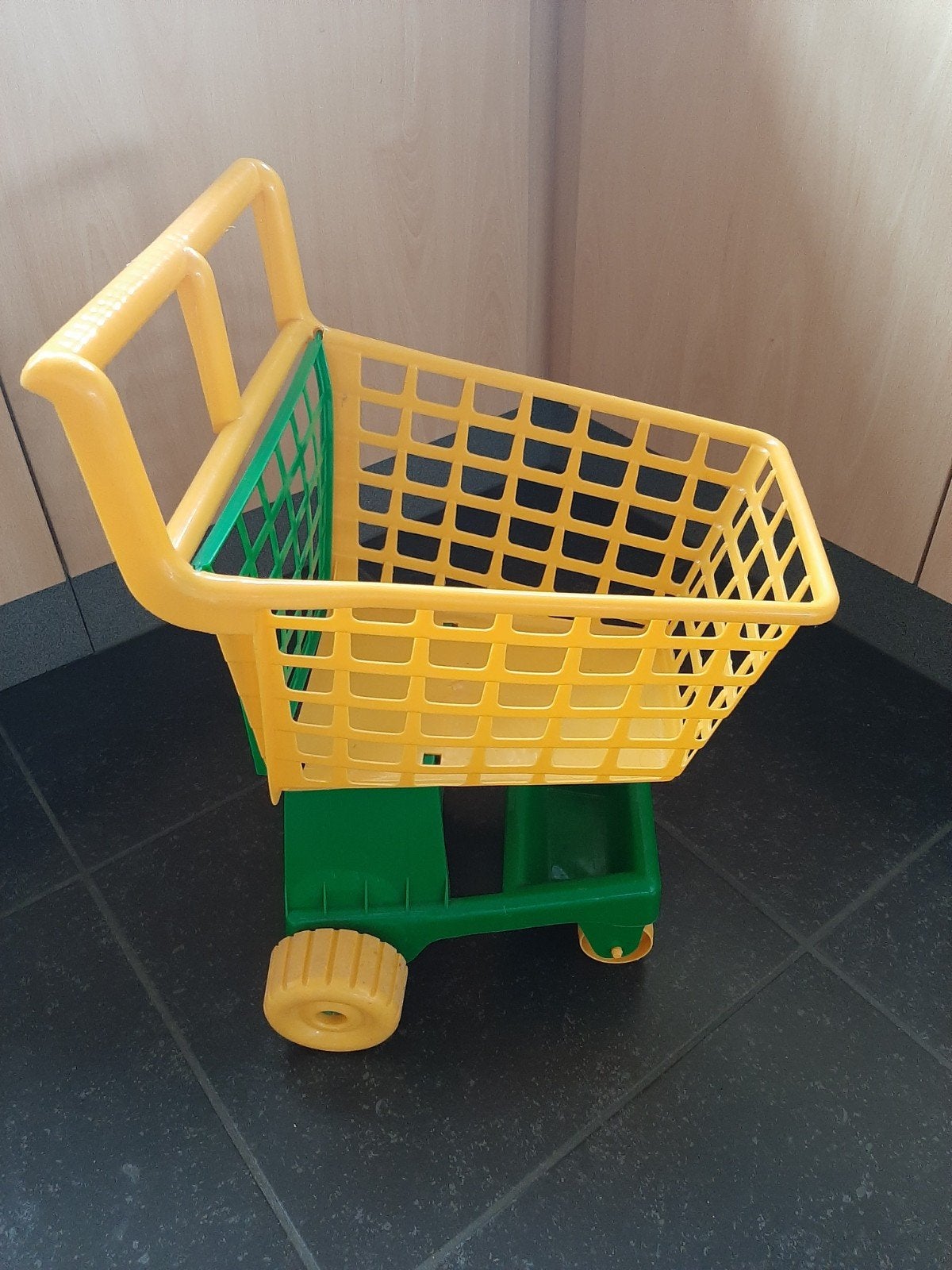 Winkelwagentje, Kinderen en Baby's, Speelgoed | Babyspeelgoed, Ophalen, Gebruikt, Overige typen, Met wieltjes
