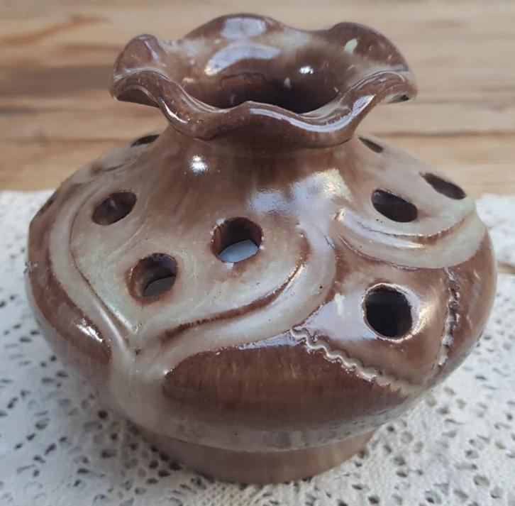 Franse potterie Pique Fleur, bloemensteker ,Meyssac, Correze, Ophalen of Verzenden