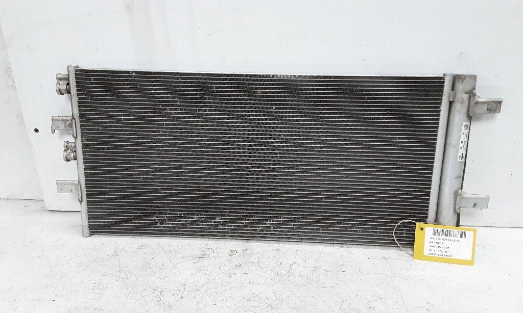 RADIATEUR AIRCO Mini Mini (F55) (927120406), Gebruikt, Mevr. I. Hauben, Mini, Rue de l'Espoir 34 34
4030  GRIVEGNÉE, BE