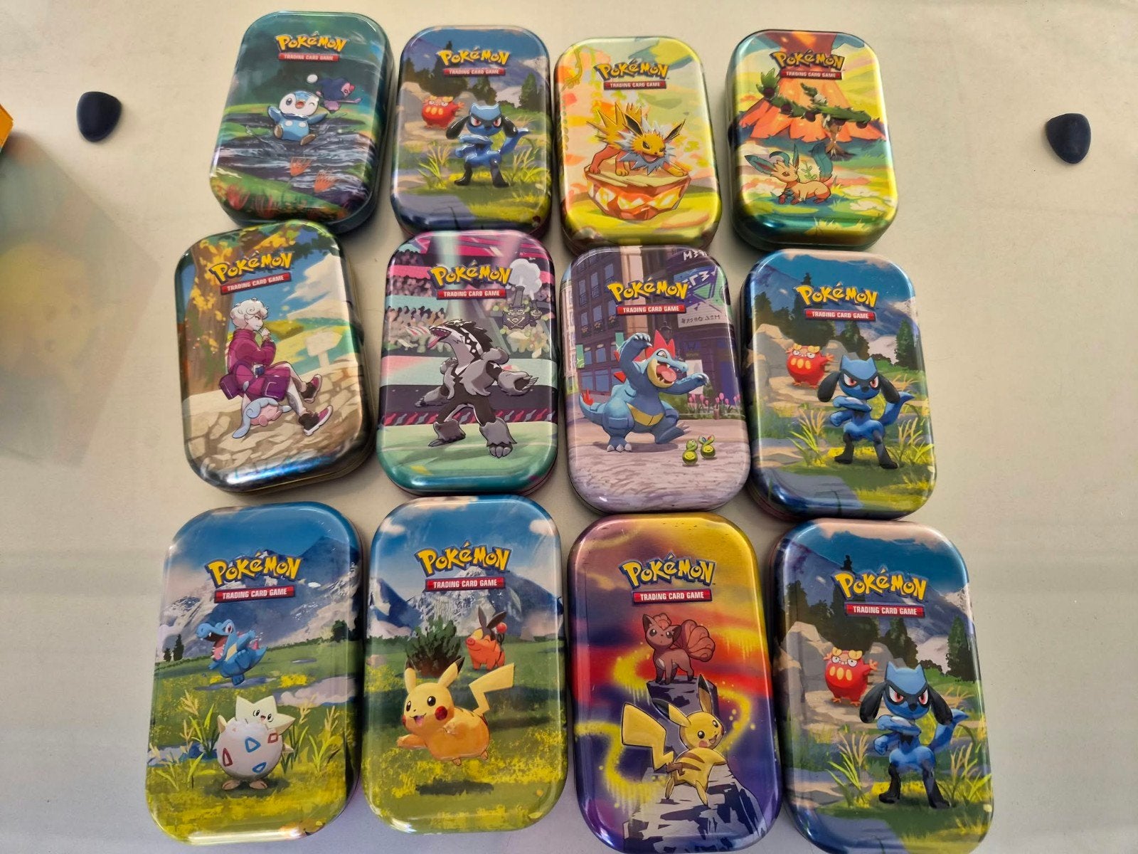 zoek pokemon bulk en lege mini tins, Auto's, Particulier, Te koop