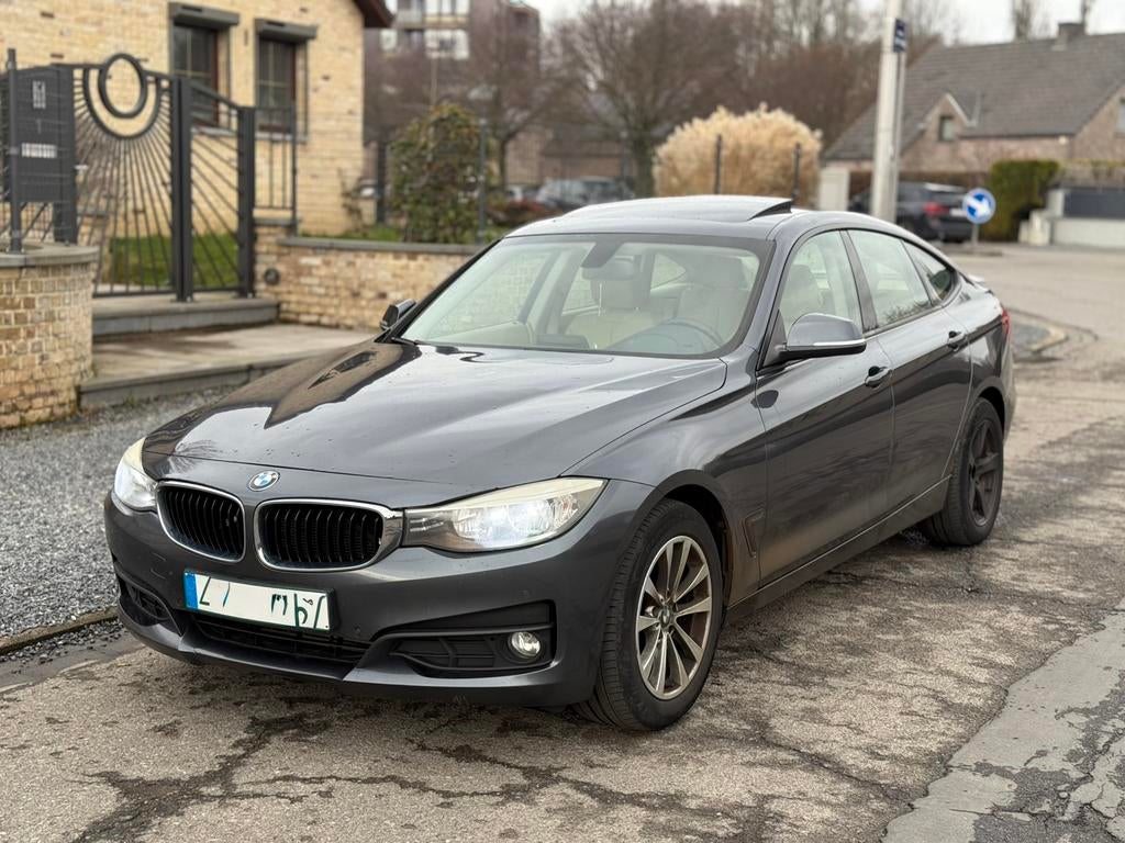 BMW 318D GT 2013, Auto's, Bedrijf, 3 Reeks GT, Panoramadak, Te koop