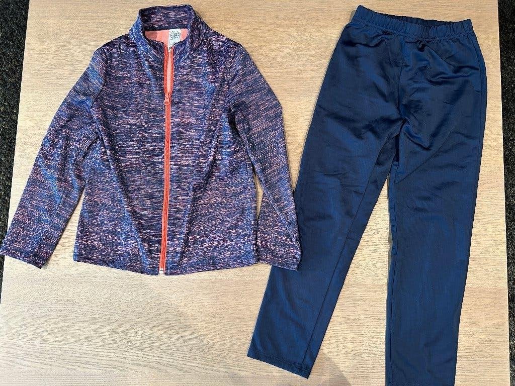 Trainingspak meisje 122/128 - 7/8 jaar, Enfants & Bébés, Vêtements enfant | Taille 122, Enlèvement ou Envoi, Decathlon, Comme neuf
