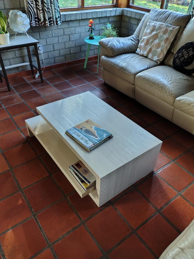 Natuzzi salontafel, Ophalen, 100 tot 150 cm, 50 tot 100 cm, Zo goed als nieuw