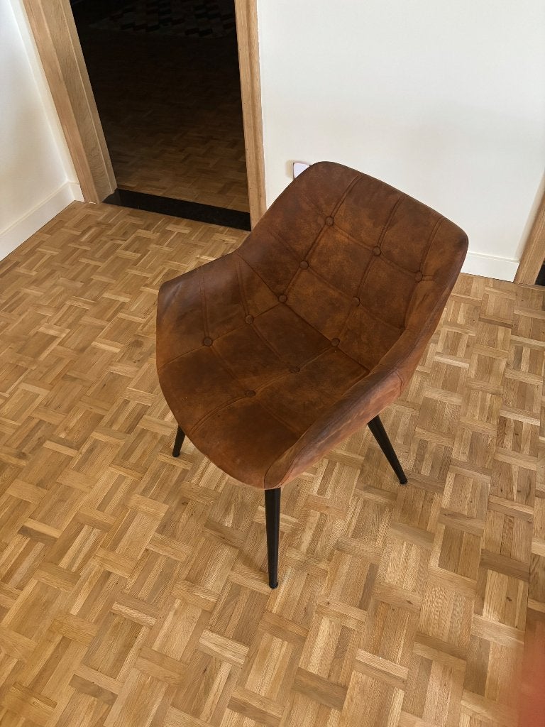 Stoelen, Ophalen