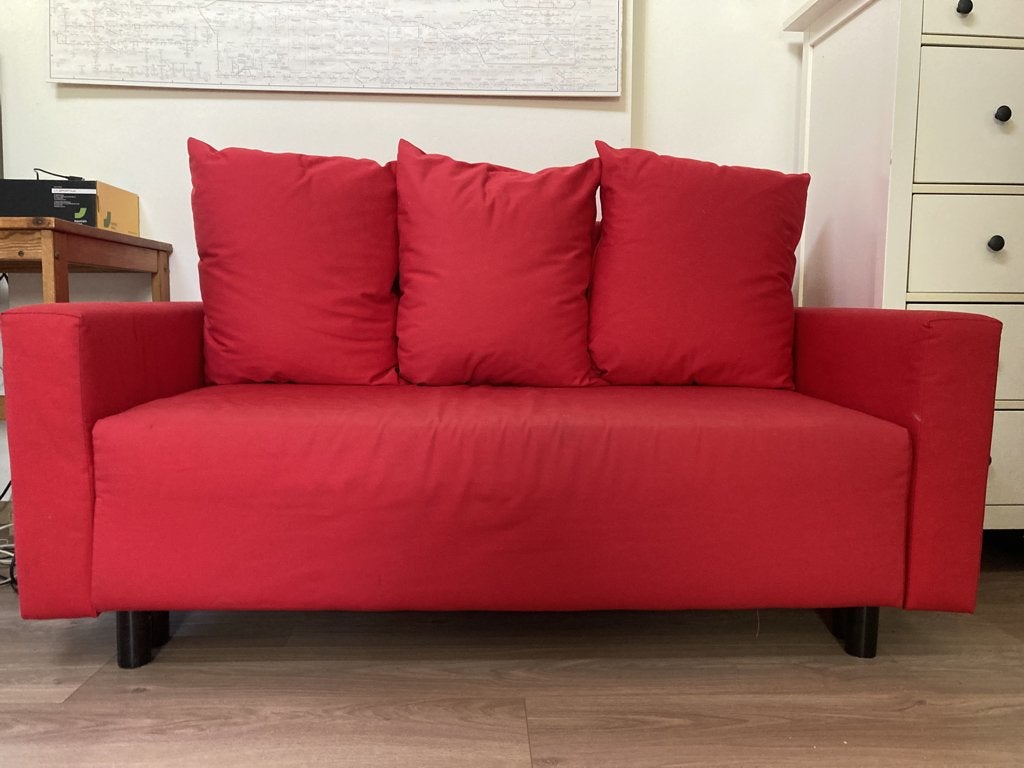 2/3-zits zetelbed, rode, Ophalen, Kunststof, Gebruikt, 150 tot 200 cm