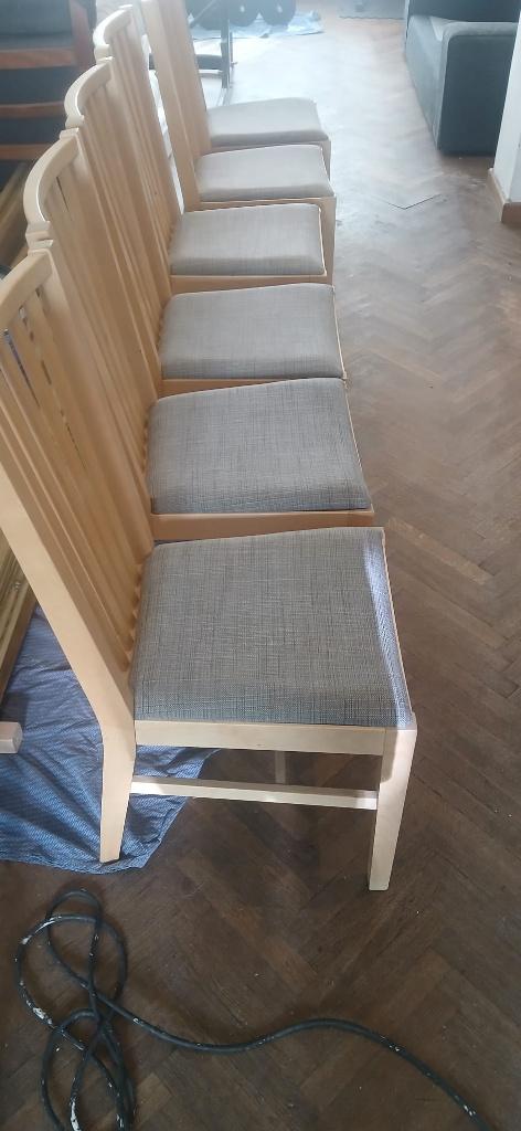 Lot de 6 chaises IKEA bon état, Gris, Enlèvement, Tissus, Style scandinave, bois clair avec assise tissu gris