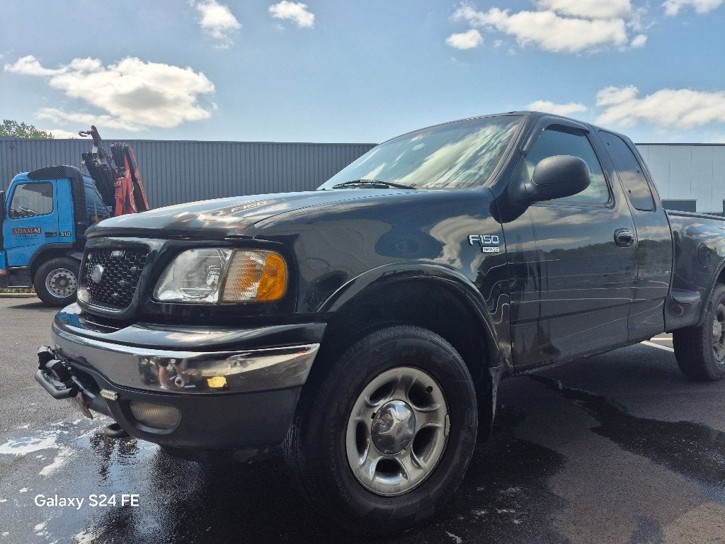 Ford f150 5.4 v8, Autos, Ford USA, Entreprise, F-150, 4x4, ABS, Airbags, Air conditionné, Alarme, Apple Carplay, Bluetooth, Verrouillage central