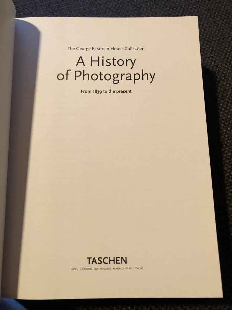 Une histoire de la photographie, de 1839 à nos jours*, Enlèvement ou Envoi, Comme neuf, Autres sujets/thèmes