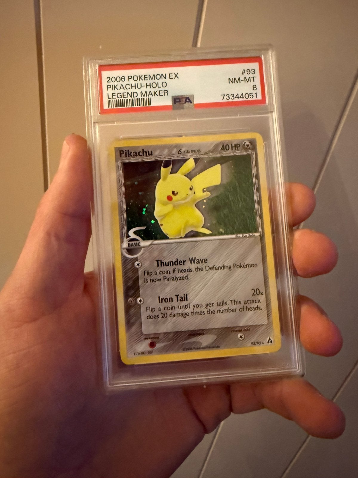 Pokémon Pikachu holo psa8, Enlèvement ou Envoi, Comme neuf