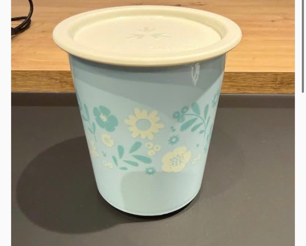 Boîte Tupperware bleu ciel à motifs 1,25L, Enlèvement ou Envoi, Neuf, Bleu, Boîte