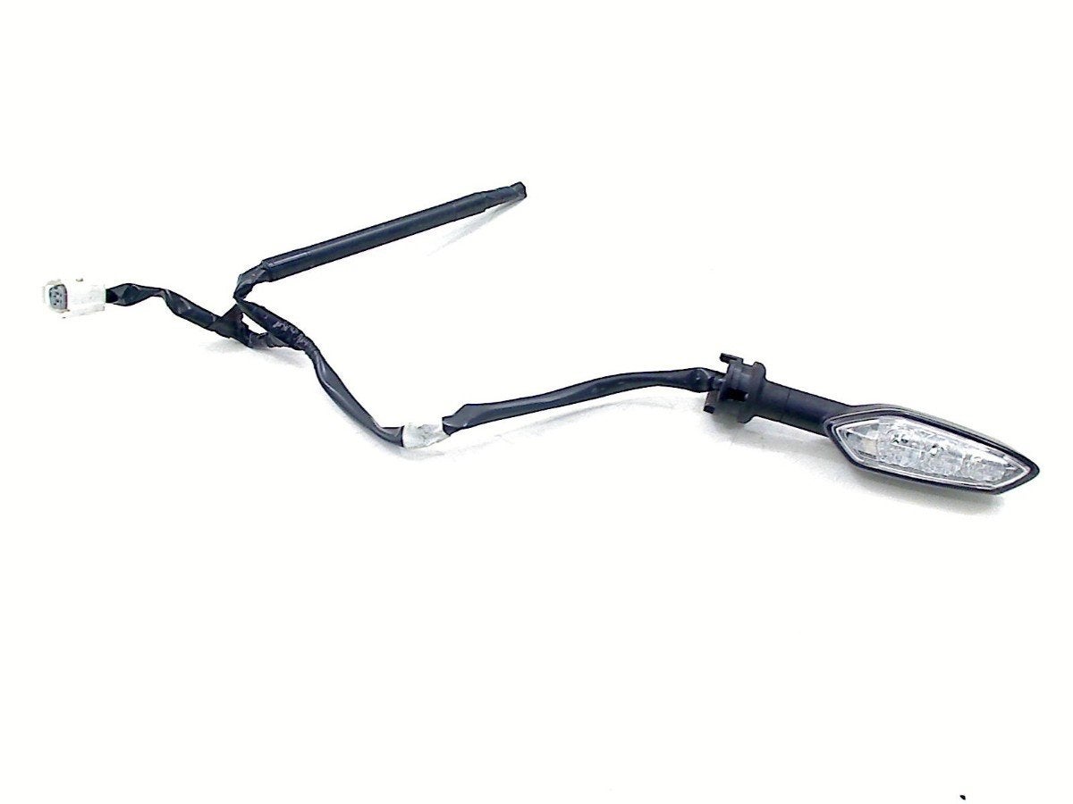 KNIPPERLICHT Yamaha Niken GT 2021- (MXT850D) (01-2021/-), Motoren, Dhr. S. di Majo, Gebruikt, Info@cama-motorparts.nl, P.J. Troelstraweg 8 8
3144 CX  MAASSLUIS, NL