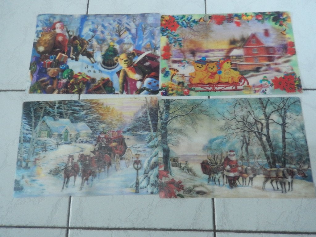 4 kerst placemats (zgan), Ophalen of Verzenden, Zo goed als nieuw