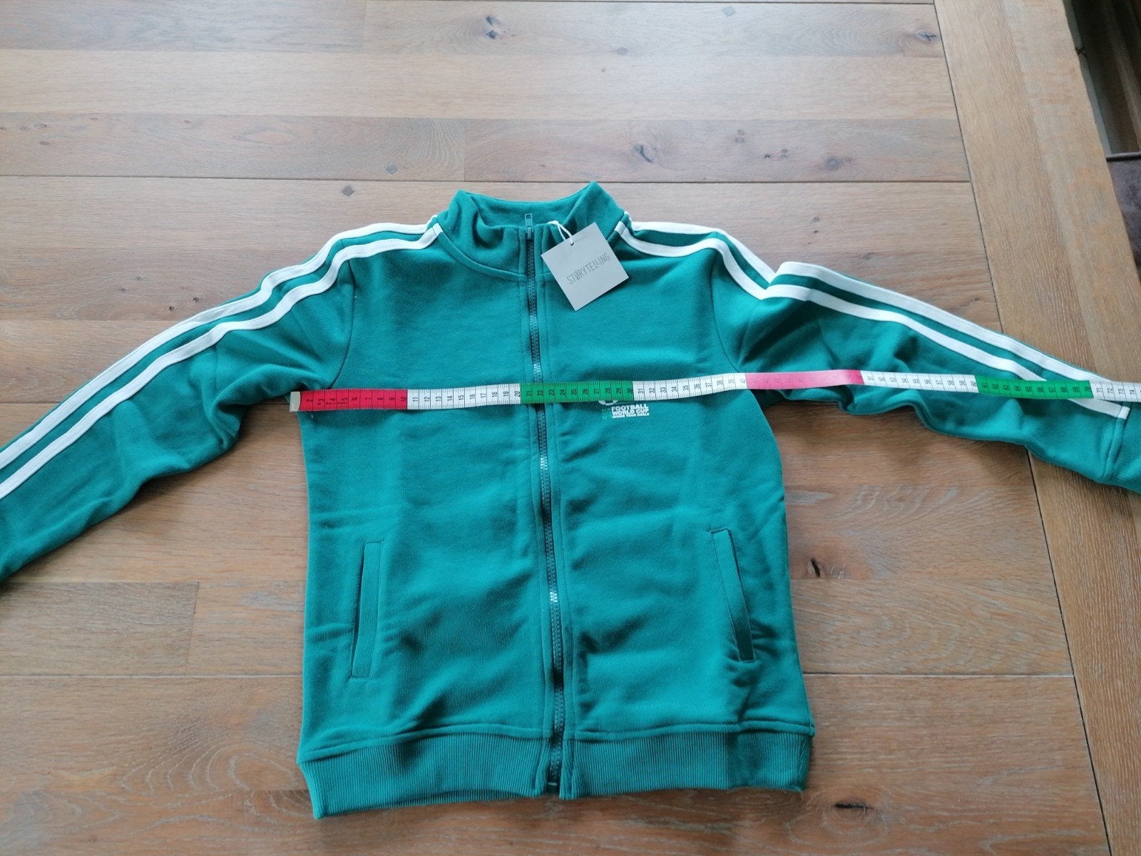 veste training neuve avec étiquette 10 ans, Kinderen en Baby's, Ophalen of Verzenden