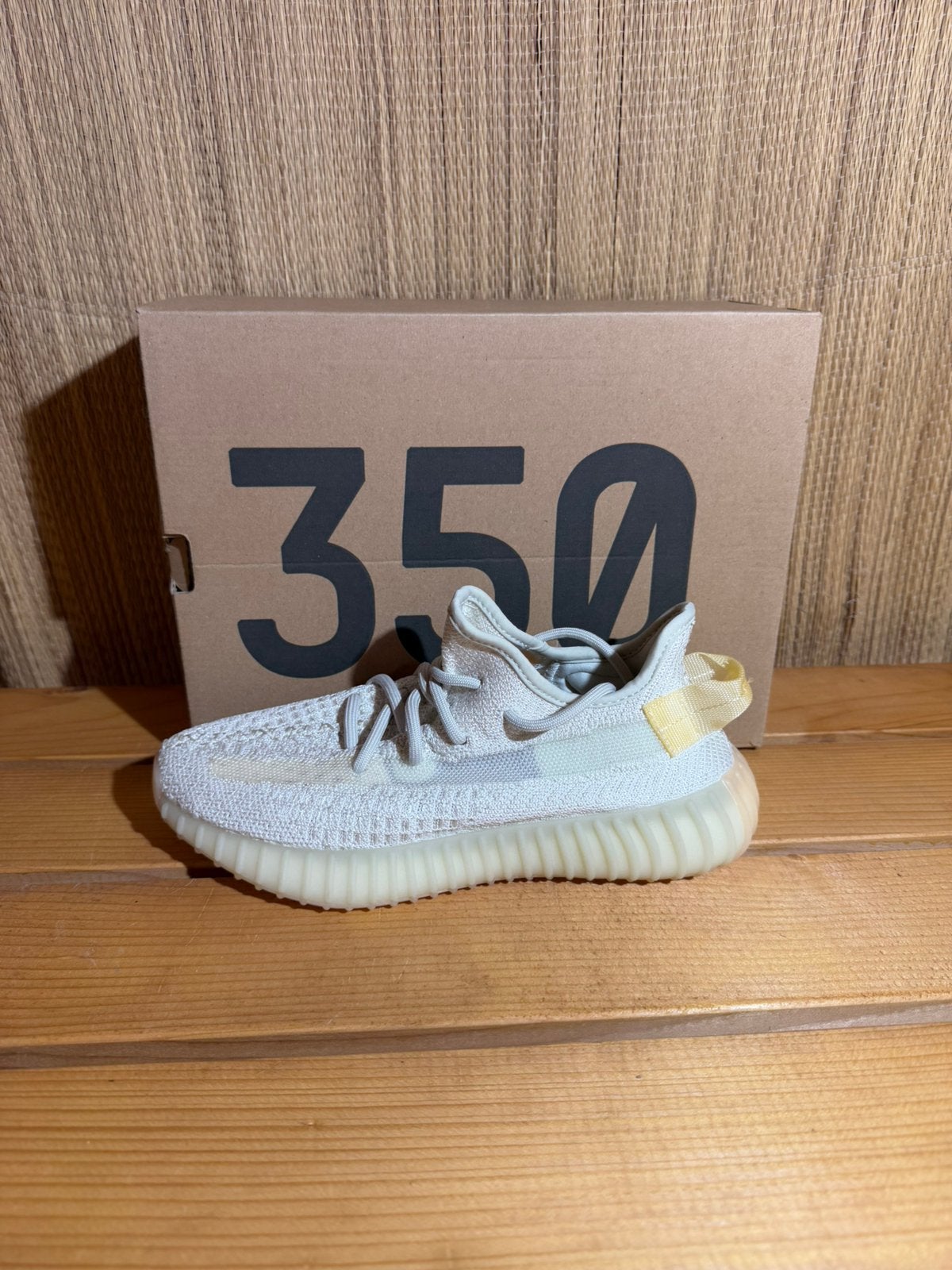 adidas Yeezy Boost 350 V2 Light, Enlèvement ou Envoi, Neuf