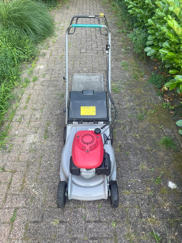 Grasmaaier honda hrb476c met zelftrekker, Tuin en Terras, Ophalen, Zo goed als nieuw