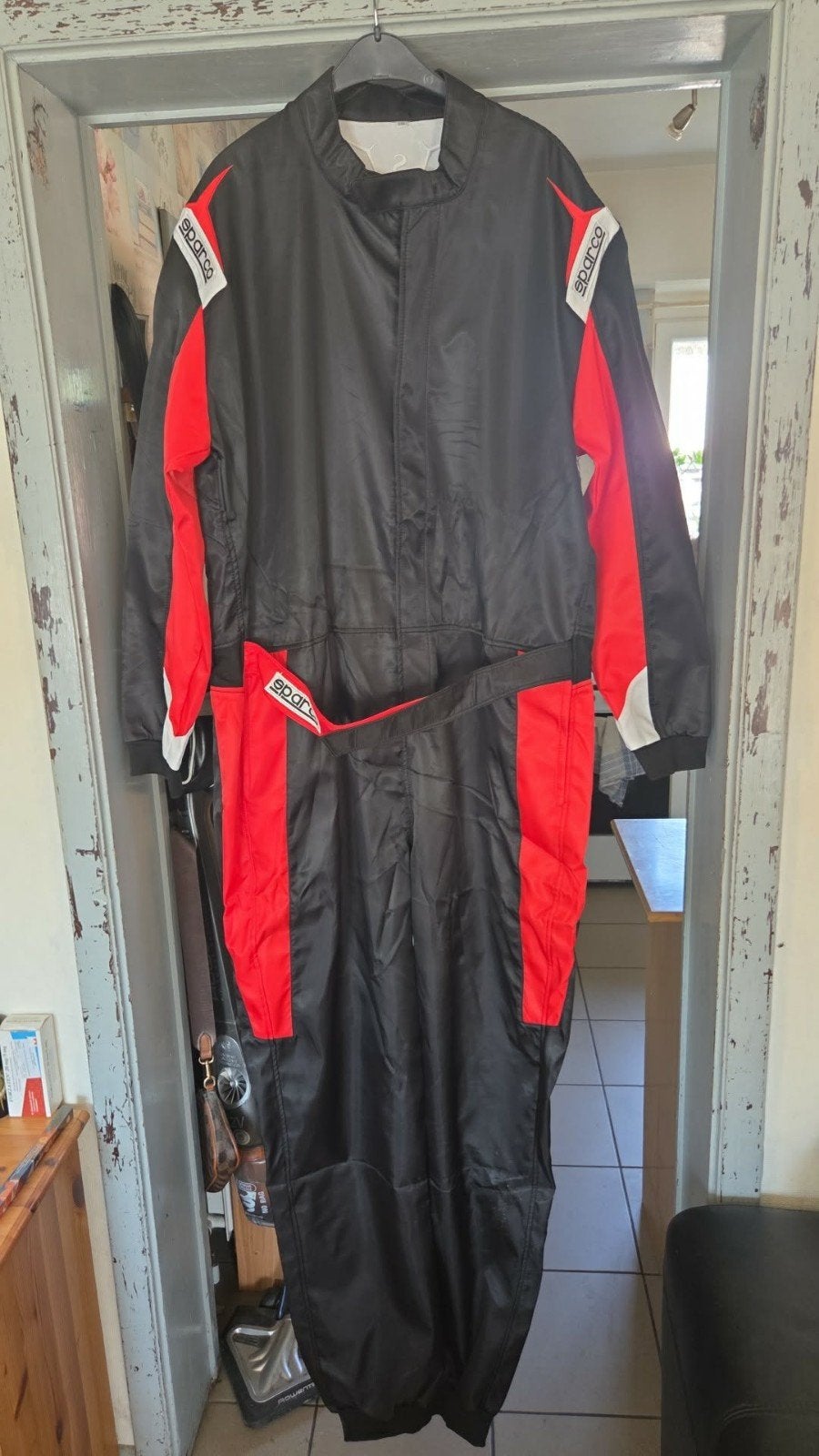 salopette de karting nouvelles, Sports & Fitness, Neuf, Vêtements ou Chaussures
