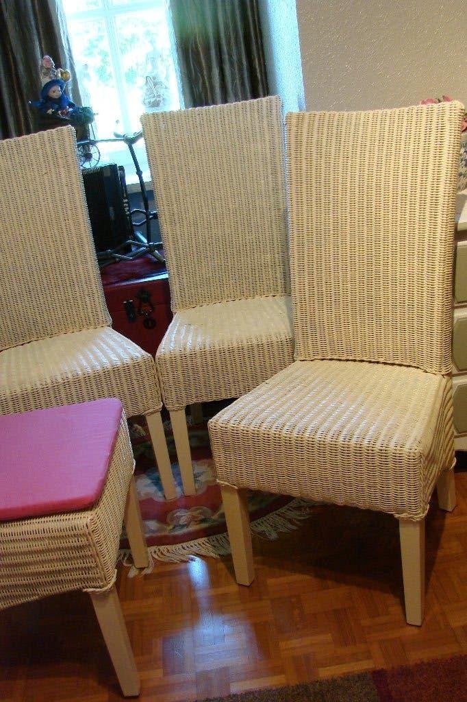 4 witte stoelen: rotan, Huis en Inrichting, Ophalen, Wit, Riet of Rotan, Zo goed als nieuw