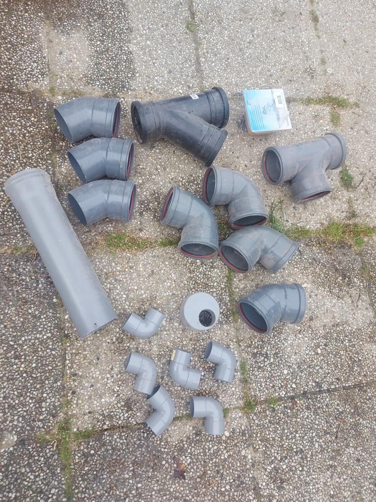 Pvc buizen en bochten, Ophalen, Nieuw, PVC, Bochten