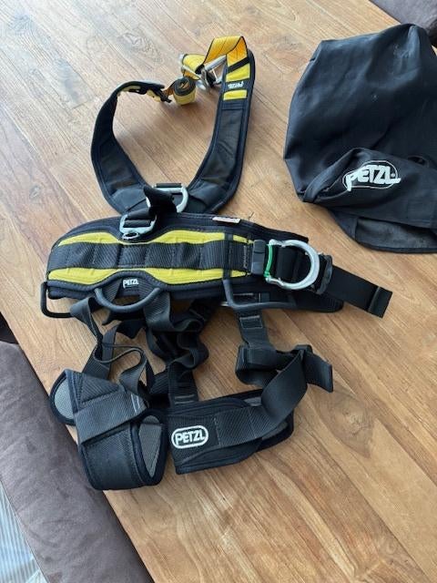 Veiligheidsgordel nieuw Petzl topmerk Compleet 2 stuks L/ XL, Doe-het-zelf en Bouw, Ophalen, Nieuw