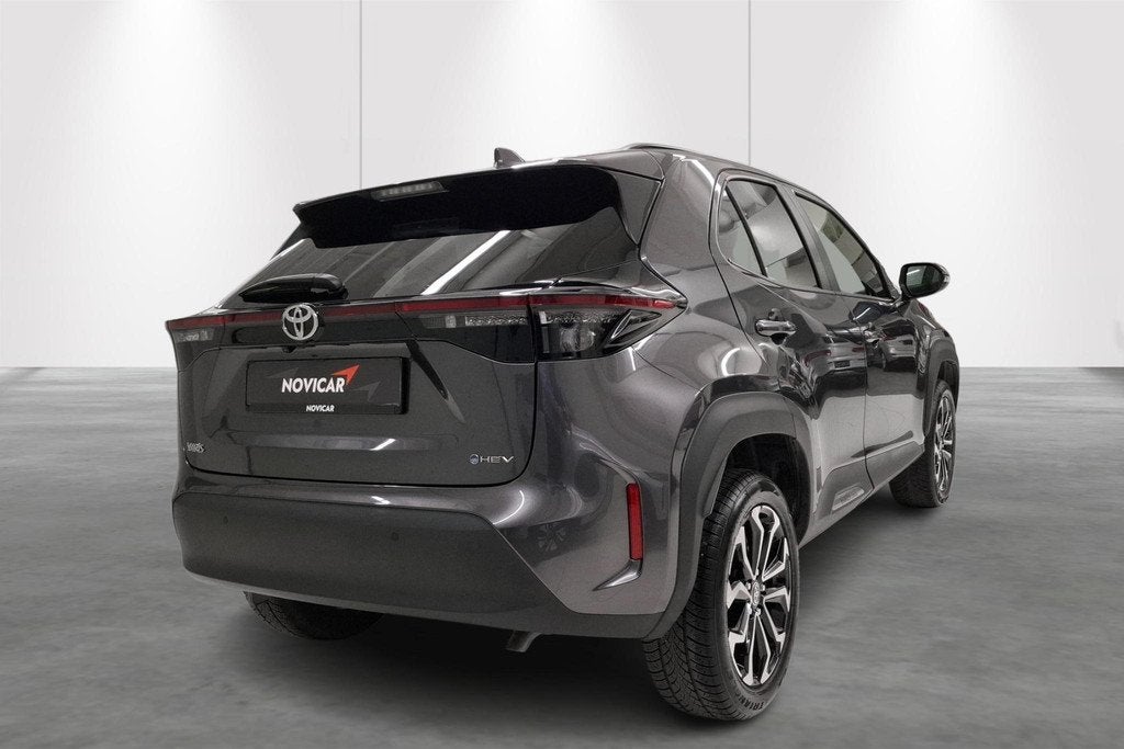 Toyota Yaris Cross 1.5 VVT-ie Hybrid 85kW Active Plus CVT, Auto's, Toyota, Stof, Gebruikt, 750 kg, 116 pk