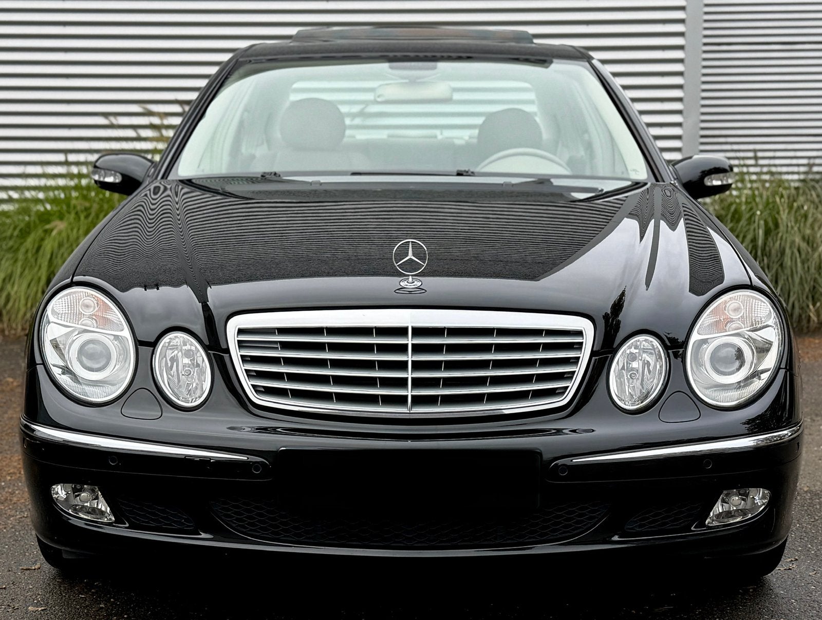 Mercedes E220 cdi Automaat 85.000 kms!! Leder/ Pdc.., 4 deurs, Achterwielaandrijving, Beige, 4 cilinders