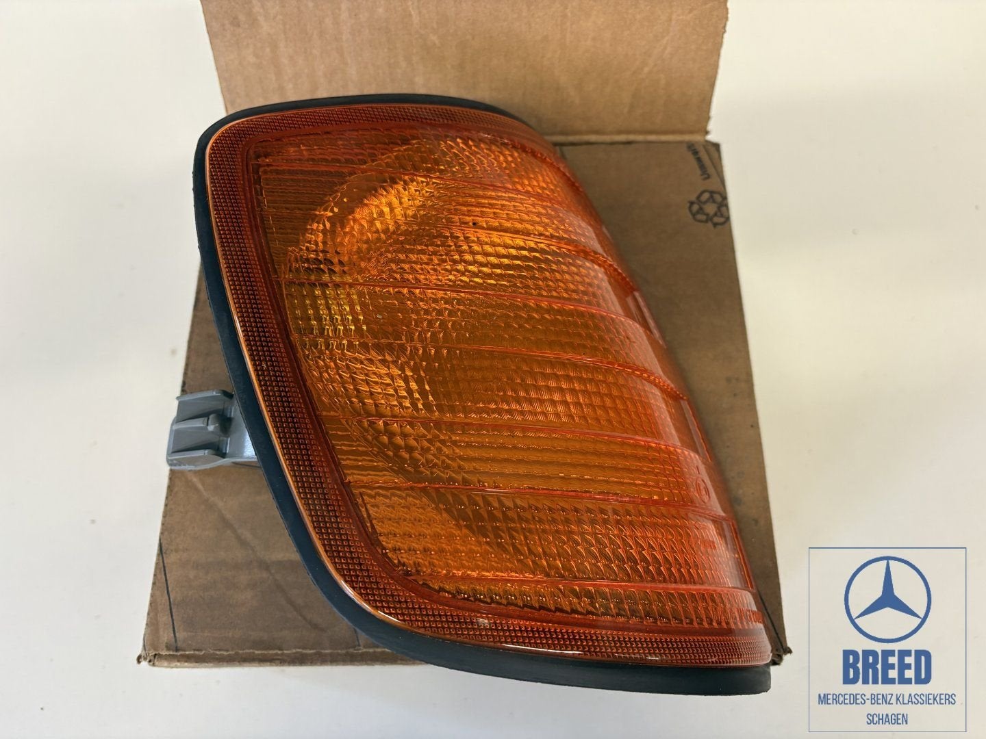 NOS knipperlicht rechts Bosch voor Mercedes-Benz W124, -, Nieuw, Ophalen of Verzenden, -
