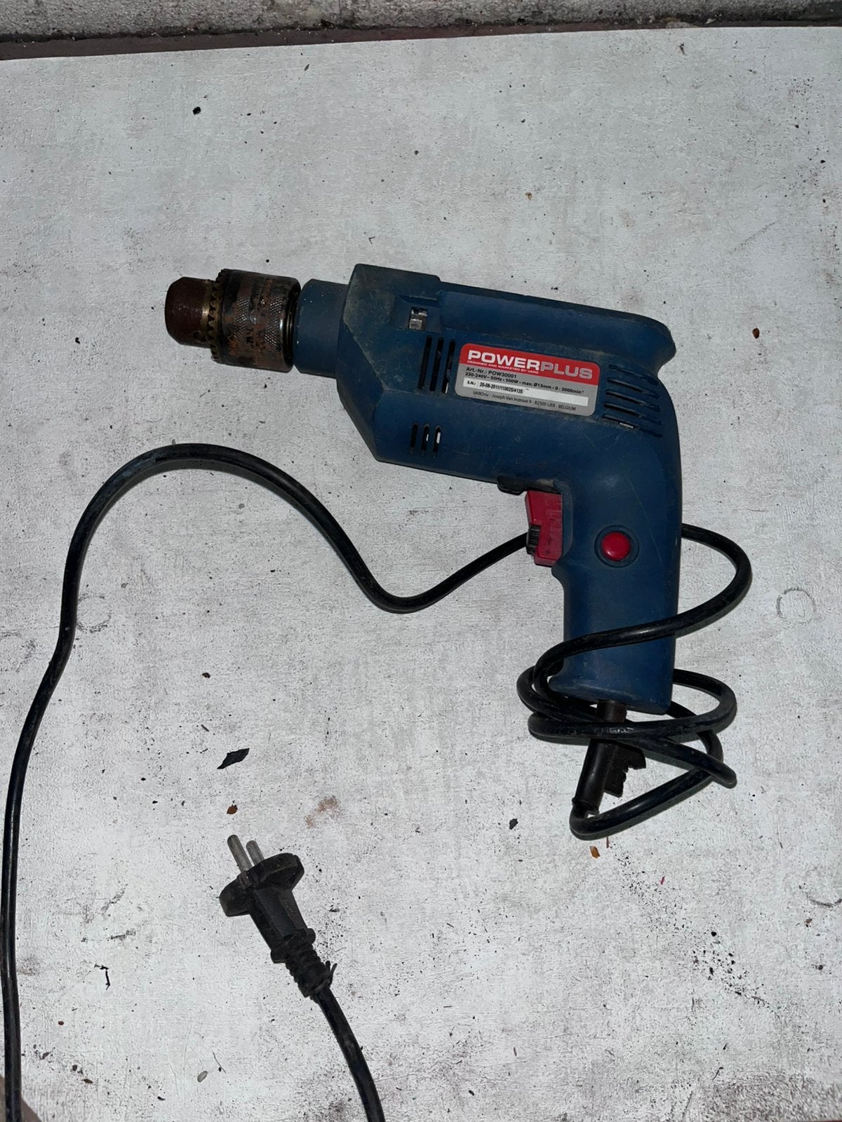 Perceuse à percussion filaire Powerplus 500W, Enlèvement, Comme neuf, Perceuse