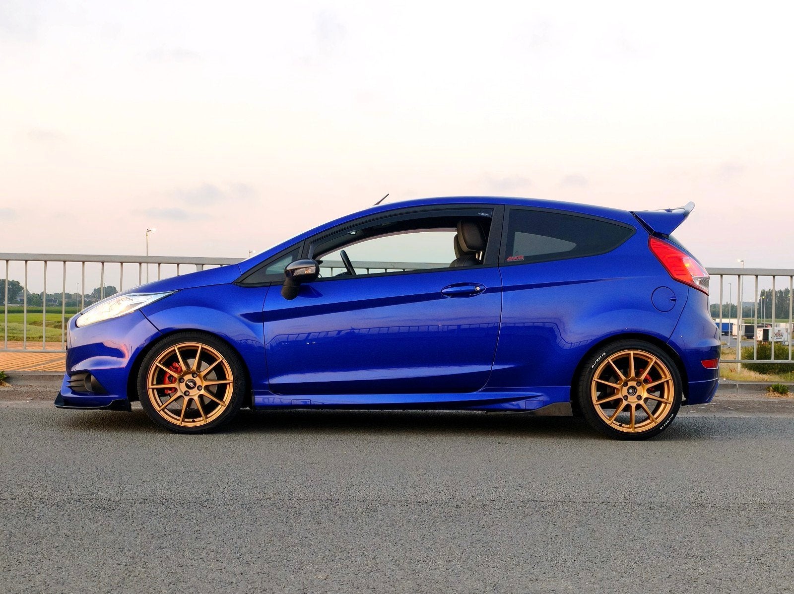 Ford Fiesta st prachtige staat, Autos, Ford, 2 places, Boîte manuelle, Noir, Alarme