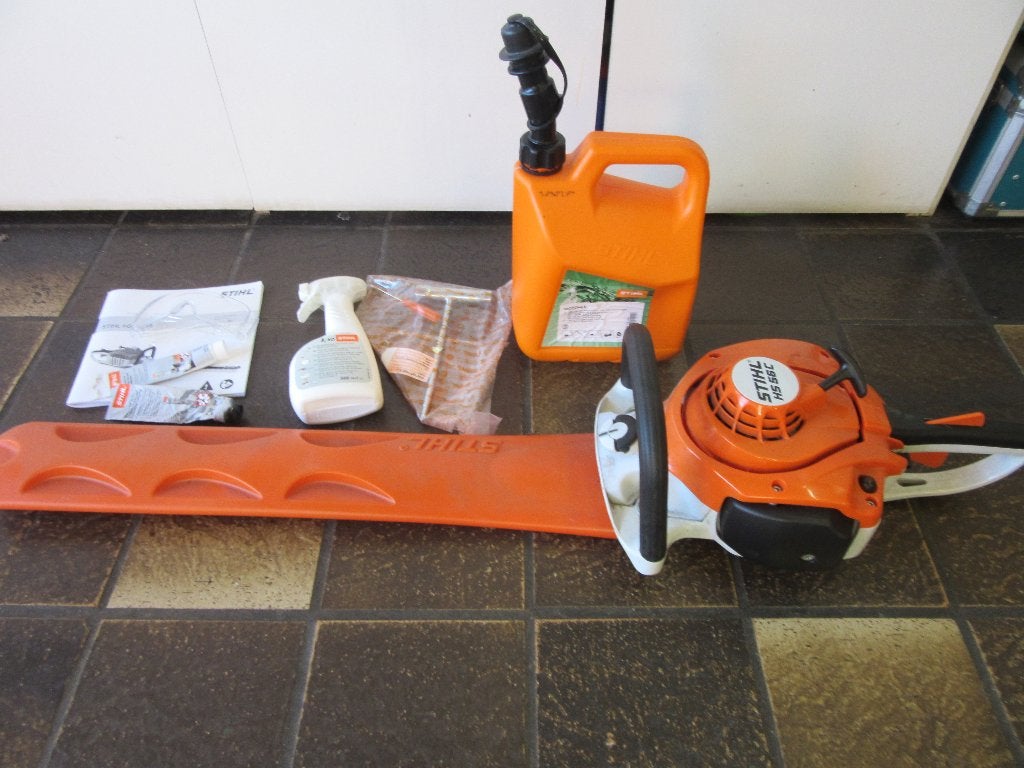Stihl HS 56 c heggenschaar, Jardin & Terrasse, Taille-haies, Enlèvement, Essence