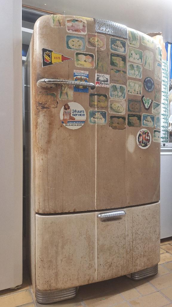 Antieke koelkast Kelvinator, Avec compartiment congélateur, Utilisé, 75 à 100 litres, 60 cm ou plus