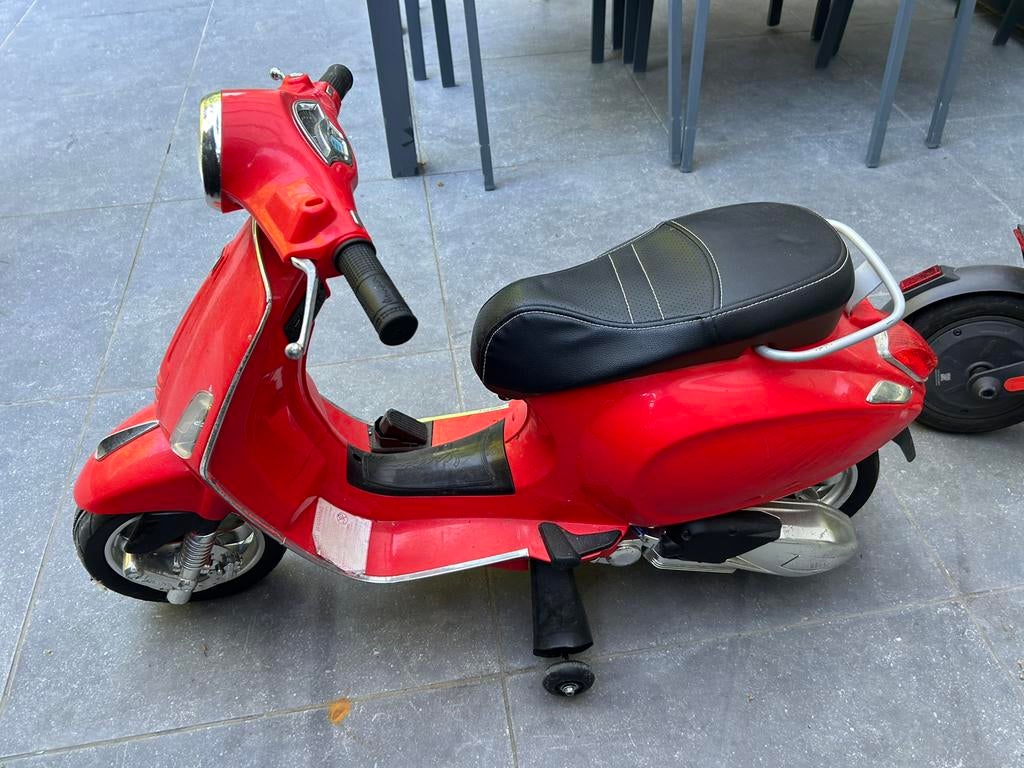 Elektrische kinder scooter, Kinderen en Baby's, Speelgoed | Buiten | Accuvoertuigen, Ophalen, Zo goed als nieuw