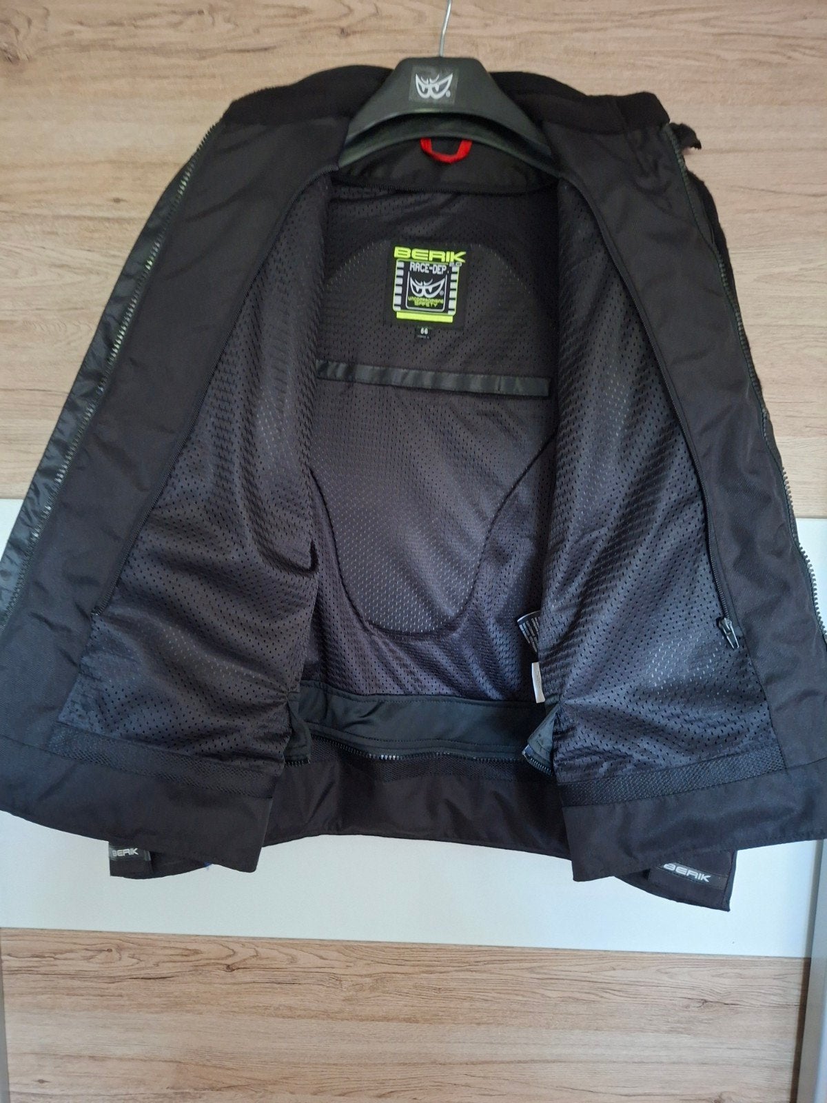 Veste de moto, Motos, Enlèvement ou Envoi, Neuf, sans ticket, Manteau | tissu