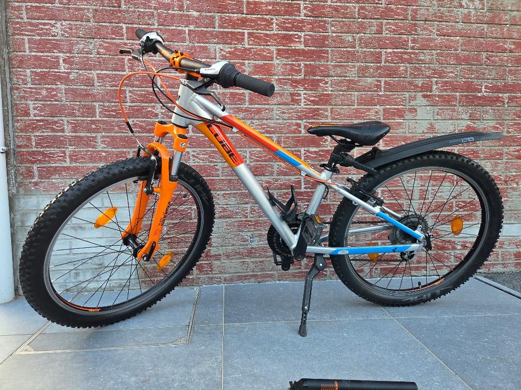 Kinder mounainbike CUBE, Fietsen en Brommers, Gebruikt, Hardtail, Velgrem, Ophalen
