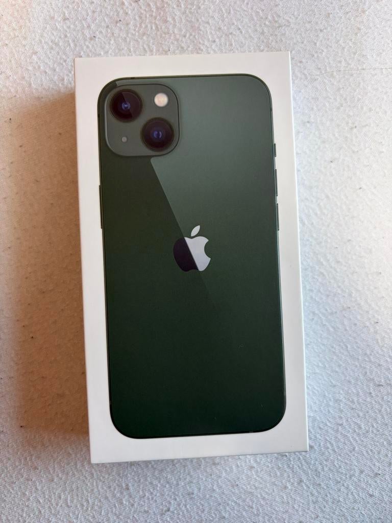 iPhone 13, Avec simlock (verrouillage SIM), 128 GB, IPhone 13, Utilisé
