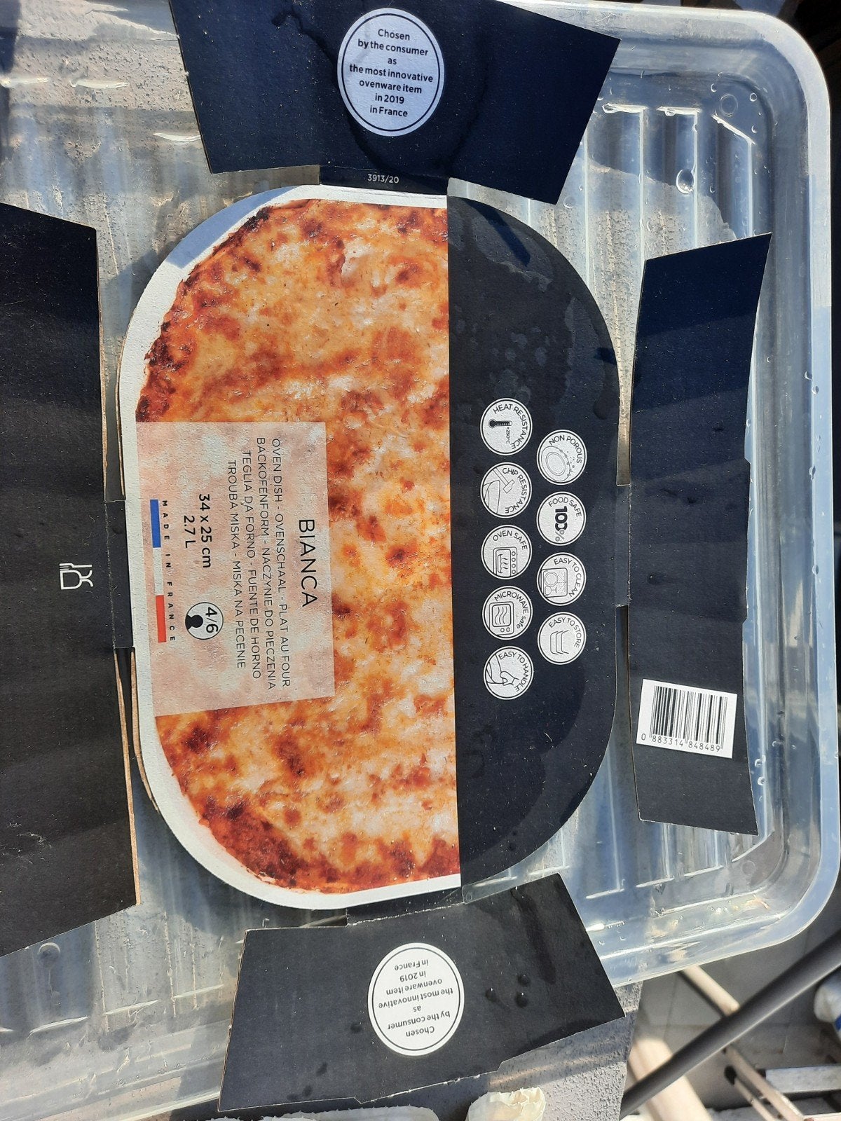 Plats pour le four, Enlèvement