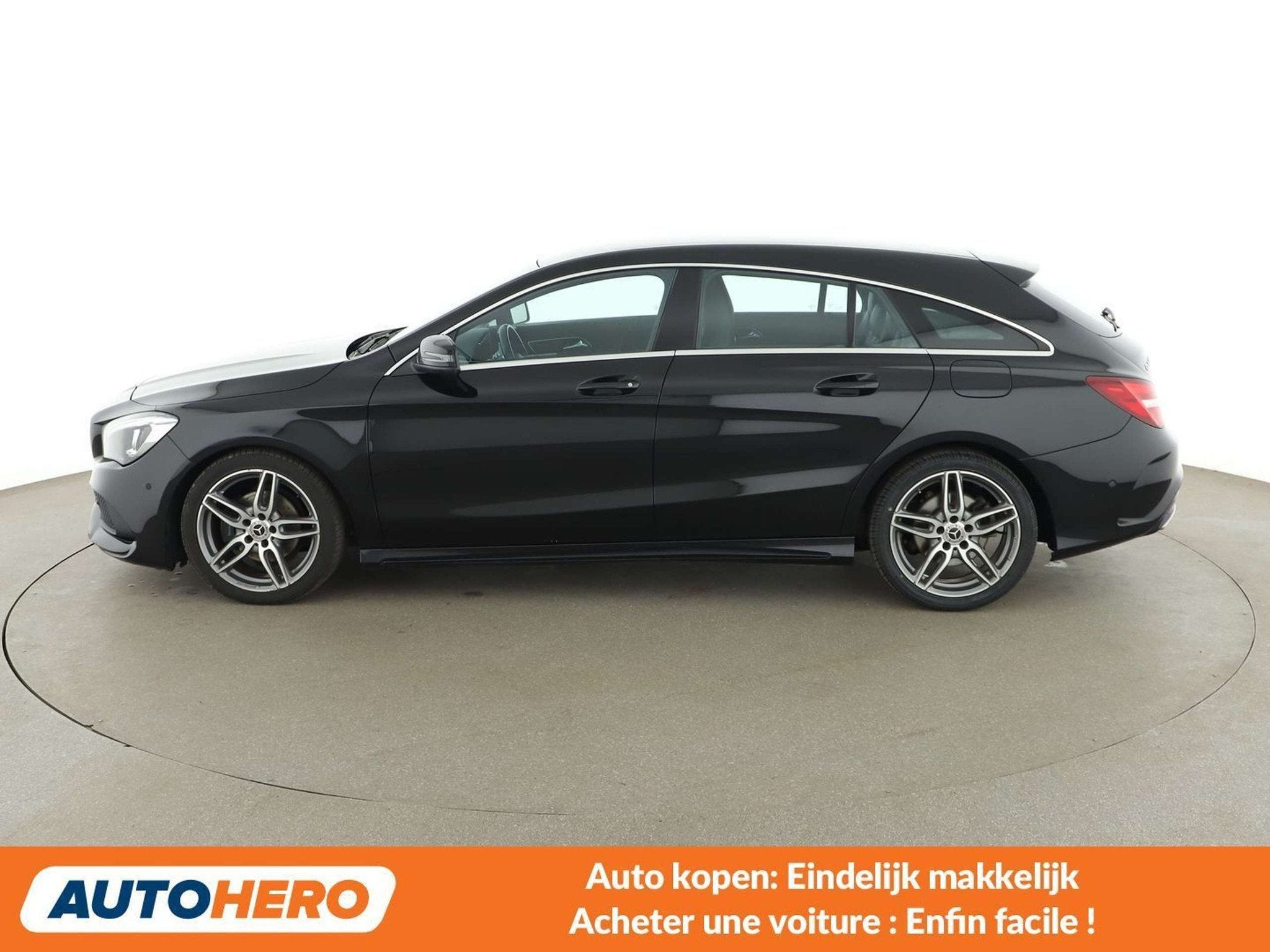 Mercedes-Benz CLA-Klasse 200 CLA 200 Shooting Brake AMG Line, CLA, Gebruikt, Zwart, Zwart