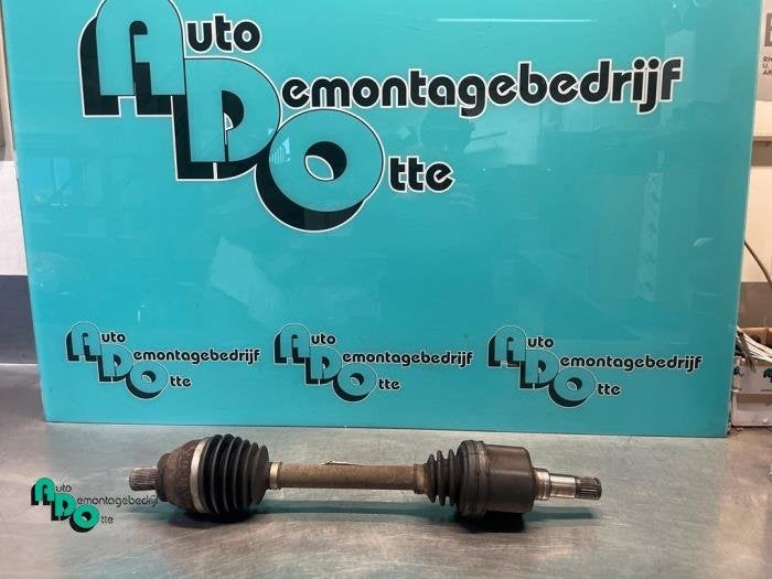 Arbre de transmission avant gauche d'un Ford Mondeo (Mondeo, -, 3 mois de garantie, -, -