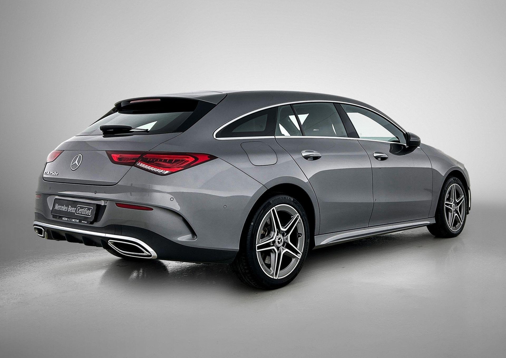 Mercedes-Benz CLA-klasse 250 e Shooting Brake AMG Line | Ver, Auto's, Stof, Gebruikt, Zwart, 4 cilinders
