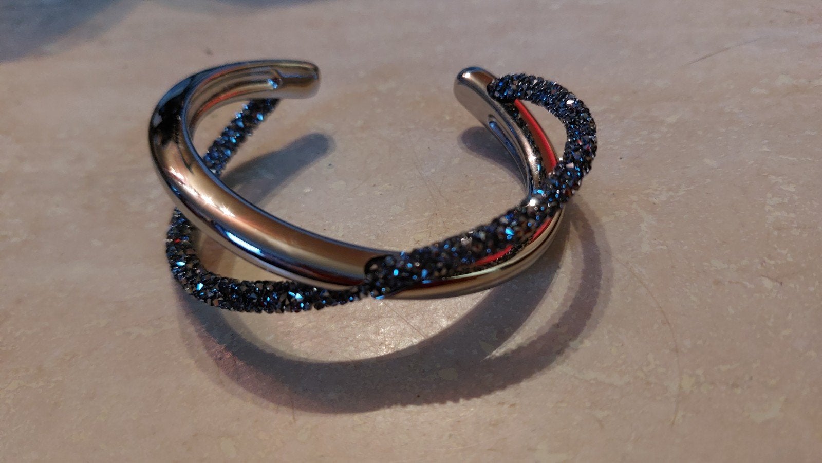 Bracelet Swarovski, Enlèvement ou Envoi