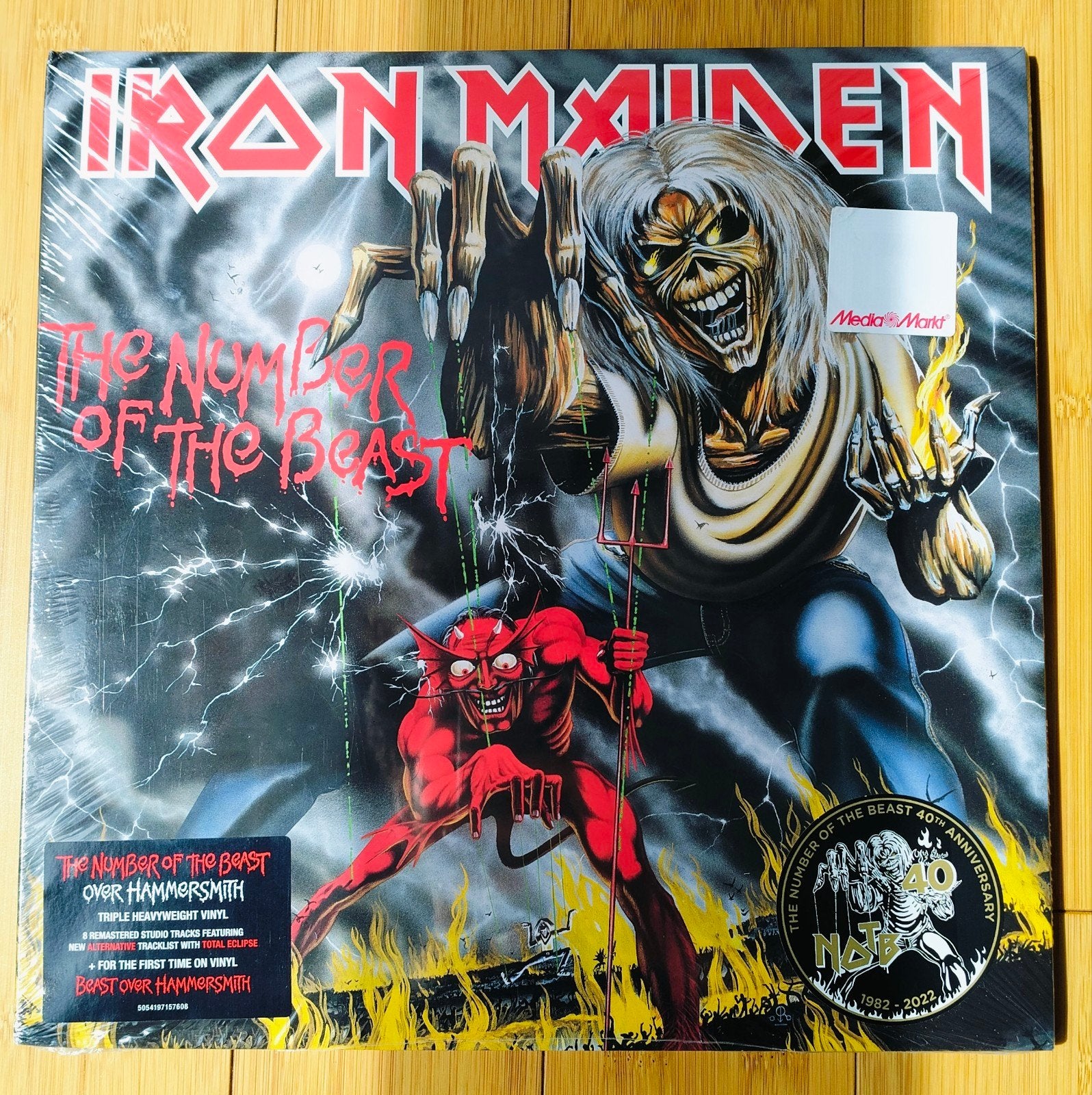Iron Maiden – The Number Of The Beast / Beast Over Hammersmi, 12 pouces, Coffret, Enlèvement ou Envoi, Coffret