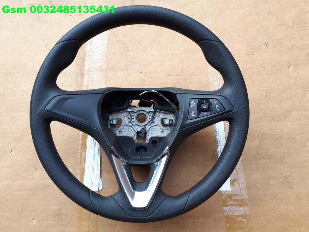 Volant mf corsa volant corsa e = 2014-2018, Fabrikant BV, Utilisé, Info@fabrikant.eu, Fabrikantstraat 1
1000 AA  Amsterdam, NL