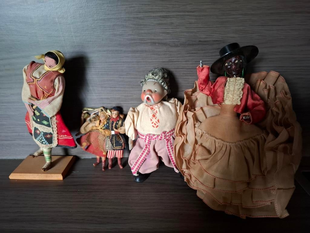 Lot de 16 poupées de vitrine vintage, Enlèvement ou Envoi