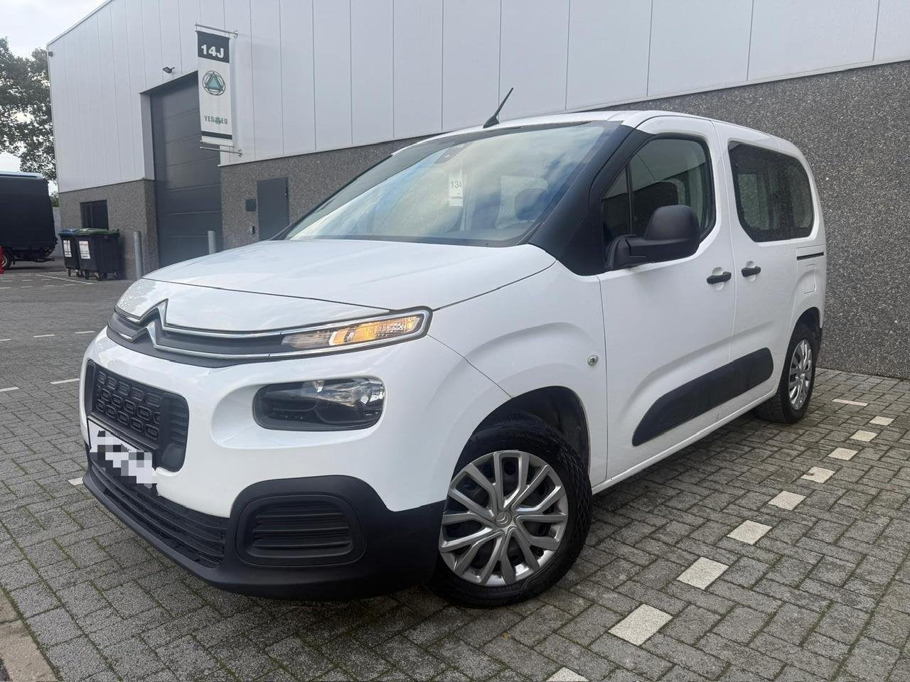 Citroën Berlingo 1.2 Benzine | Trekhaak | Bluetooth | 5 zit, Autos, Entreprise, Boîte manuelle, 5 portes, Berlingo