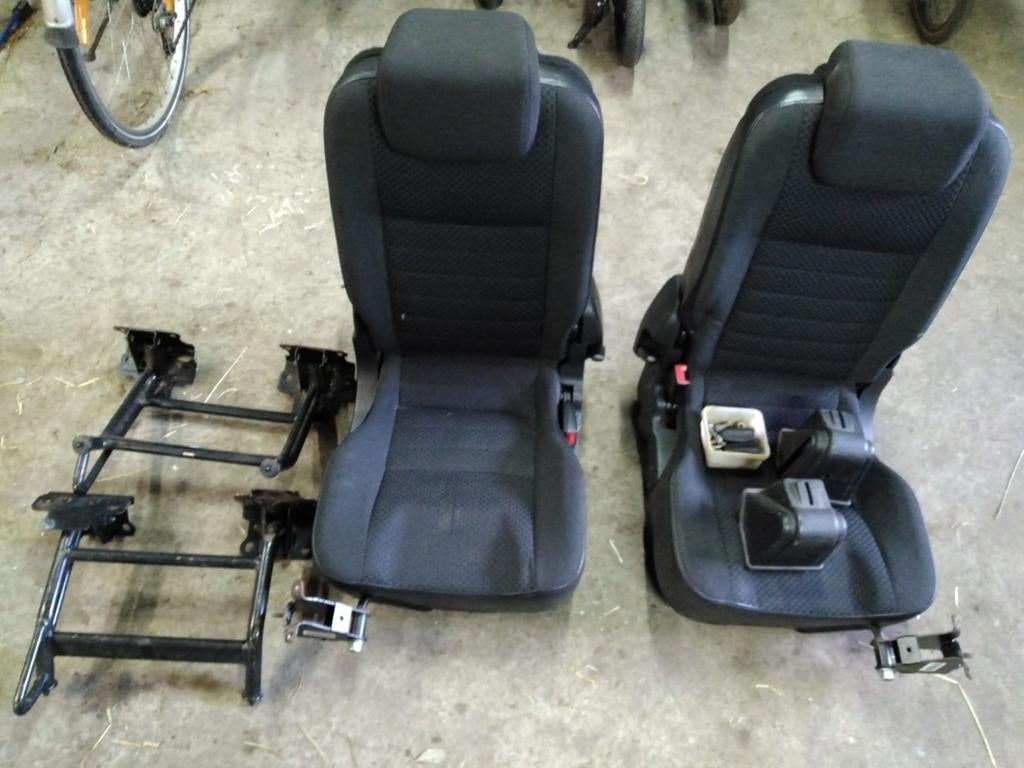Defender achterstoelen (opklapbaar), Ophalen, Gebruikt, Land Rover