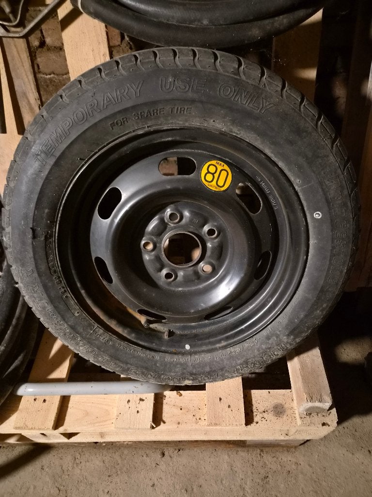 Roue de secours toyota mr 2, Autos : Pièces & Accessoires, Enlèvement, Pneus et Jantes